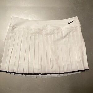 Nike Pleated Tennis Skort XL white